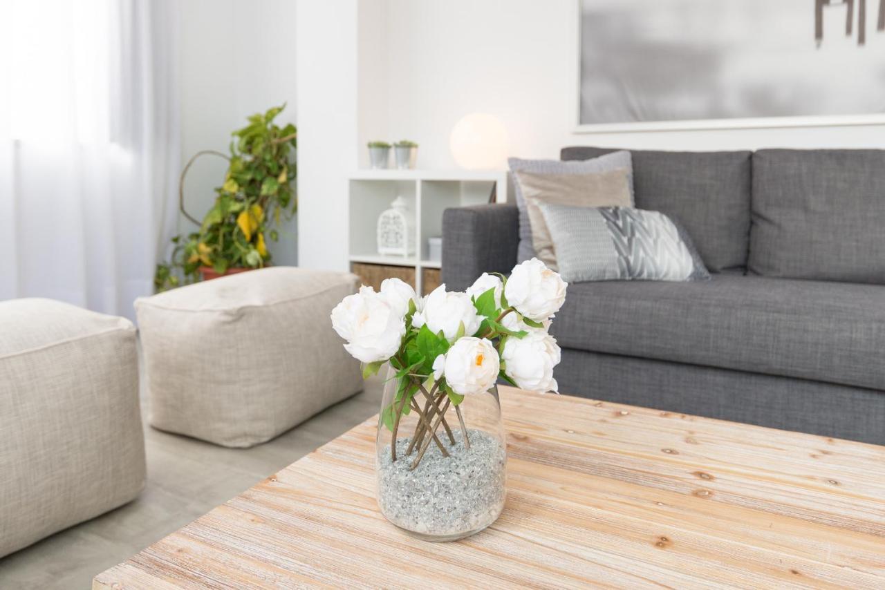 Urbe10 Angel Ganivet 2 Bedrooms Apartment Málaga Kültér fotó