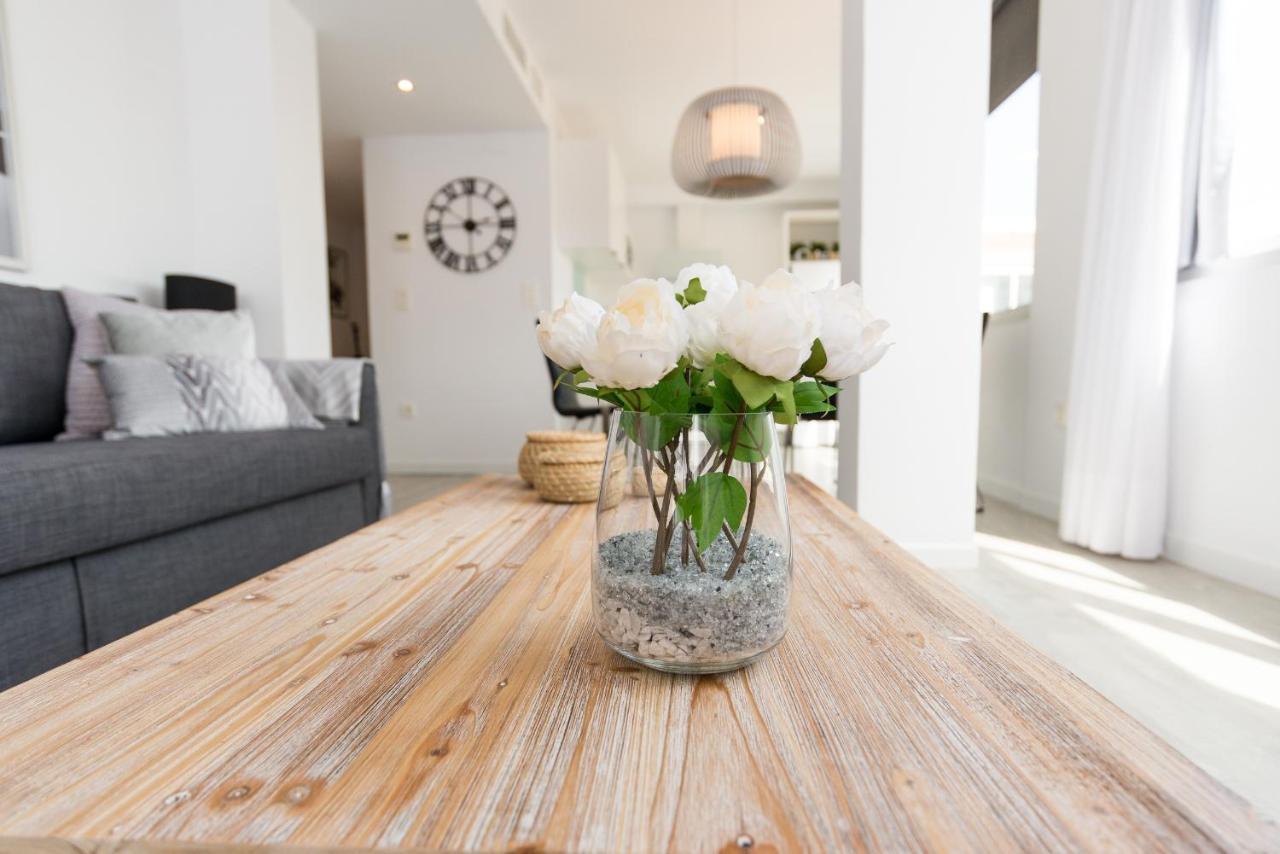 Urbe10 Angel Ganivet 2 Bedrooms Apartment Málaga Kültér fotó